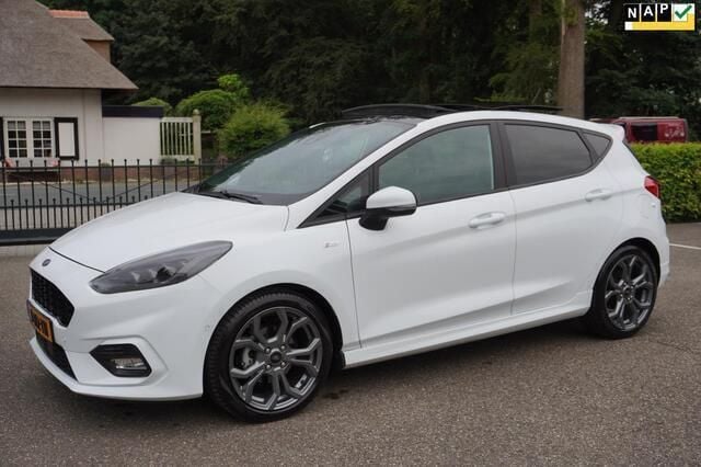 Wit Gebruikt 2020 Ford Fiesta ST-Line Hatchback | € 19.900 (Duur) - Afbeelding 1/4