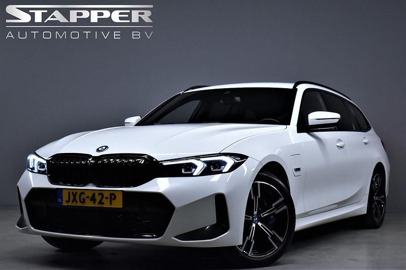 Occasion BMW 330e M Sport 292 PK (214 kW) 2022 Wit Stationwagen
