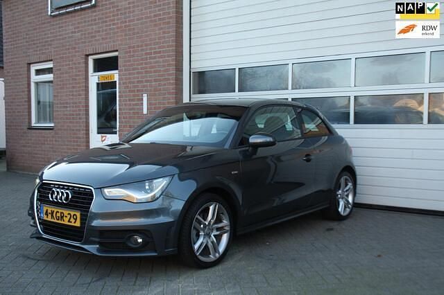 Grijs Gebruikt 2013 Audi A1 Proline Hatchback | € 11.950 (Eerlijke prijs) - Afbeelding 1/4