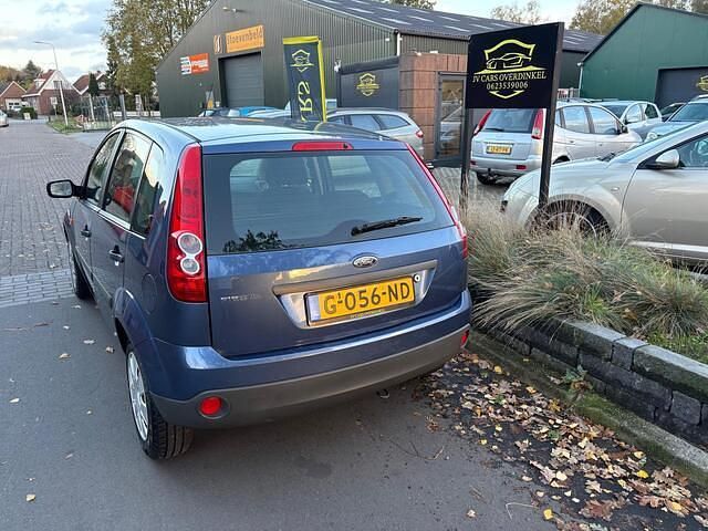 Occasion Ford Fiesta Ambiente 80 PK (58 kW) 2006 Blauw Hatchback