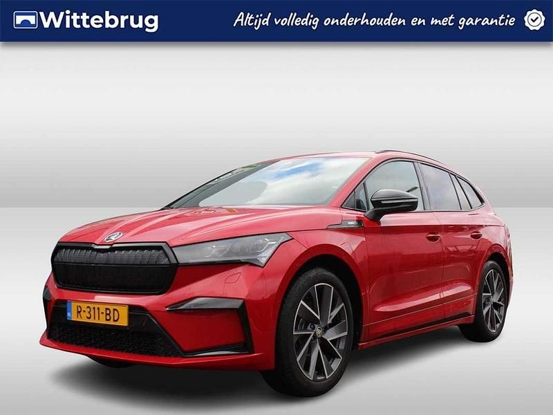 Rood Gebruikt 2022 Skoda Enyaq iV SportLine SUV | € 32.850 (Eerlijke prijs) - Afbeelding 1/3