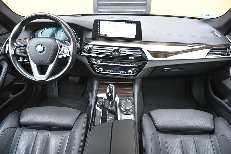 Occasion BMW 540 Executive 341 PK (250 kW) 2017 Bruin (metallic) Stationwagen