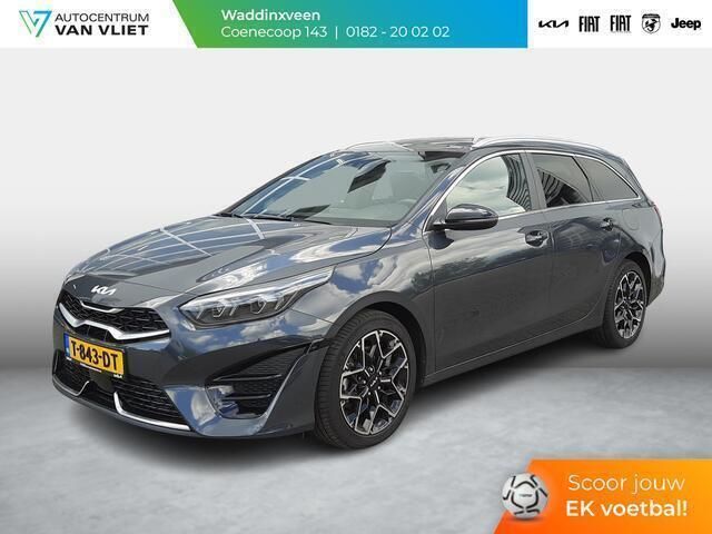 Grijs Gebruikt 2023 Kia Ceed Sportswagon GT-Line Stationwagen | € 26.990 (Duur) - Afbeelding 1/4