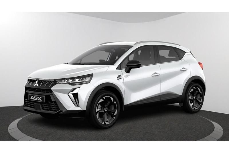 Chrystal white / zwart dak (wit metallic) Nieuw 2025 Mitsubishi ASX Intense+ SUV | € 37.790 (Eerlijke prijs) - Afbeelding 1/4