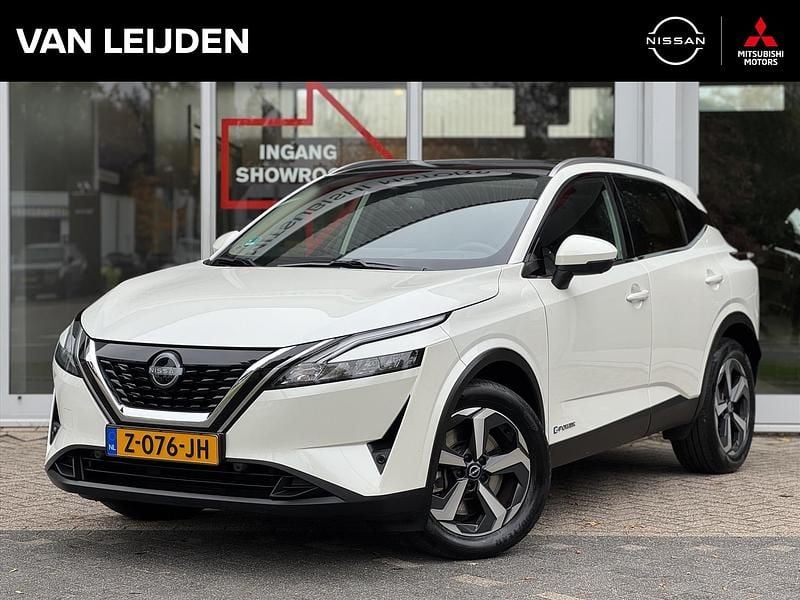 Wit Gebruikt 2024 Nissan Qashqai N-Connecta SUV | € 34.950 (Goede deal) - Afbeelding 1/4