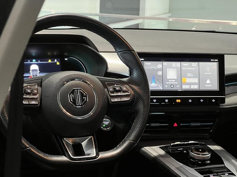 Occasion MG MG5 EV Long Range Luxury 115 kW (157 PK) 2023 Rood Stationwagen