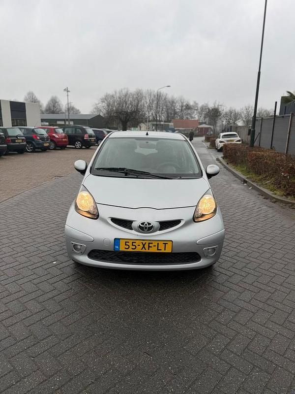 Occasion Toyota Aygo Play 68 PK (50 kW) 2007 Hatchback