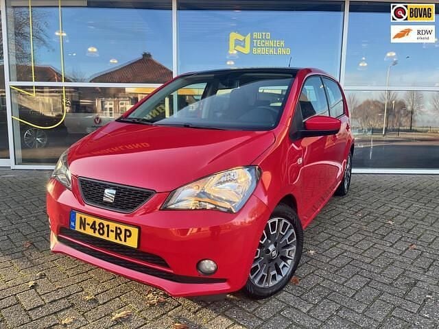 Rood Occasion 2019 Seat Mii Style Hatchback | € 7.950 (Eerlijke prijs) - Afbeelding 1/4