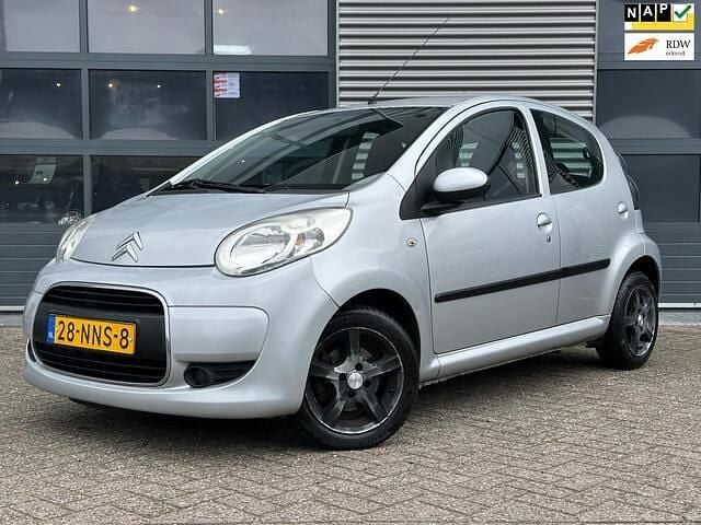 Grijs Gebruikt 2010 Citroën C1 Hatchback | € 1.950 (Eerlijke prijs) - Afbeelding 1/4