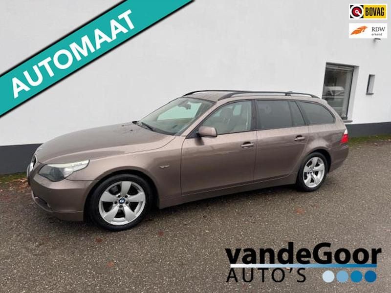 Bruin Gebruikt 2006 BMW 525 Stationwagen | € 4.950 (Super prijs) - Afbeelding 1/4