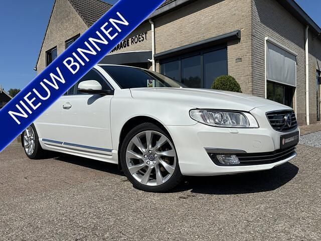Wit, metallic lak Gebruikt 2015 Volvo S80 Summum Sedan | € 15.500 - Afbeelding 1/4