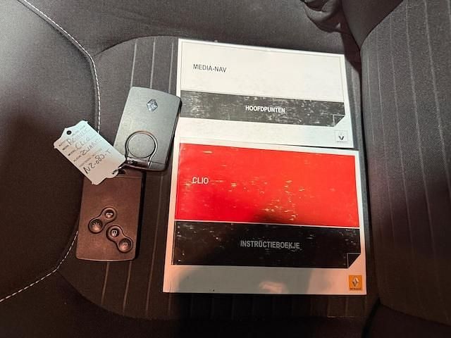 Occasion Renault Clio GrandTour Dynamique 90 PK (66 kW) 2016 Zwart Stationwagen