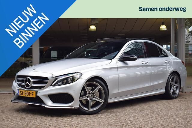 Grijs Gebruikt 2018 Mercedes C180 Sport Edition Sedan | € 18.410 (Eerlijke prijs) - Afbeelding 1/4