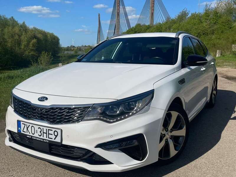Wit Gebruikt 2018 Kia Optima Stationwagen | € 20.500 (Eerlijke prijs) - Afbeelding 1/4