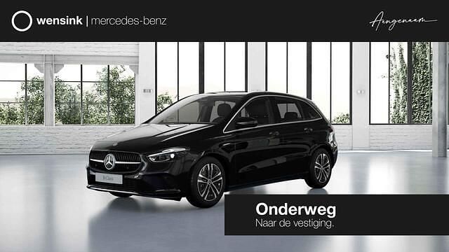 Nieuw Mercedes B180 Business 136 PK (100 kW) 2025 Zwart MPV