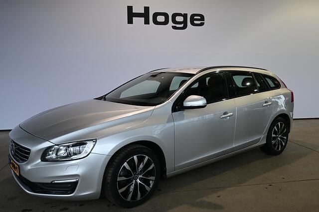 Occasion Volvo V60 Dynamic 154 PK (113 kW) 2017 Grijs Stationwagen