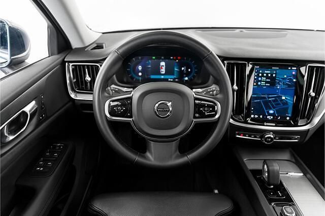 Occasion Volvo V60 Plus 199 PK (146 kW) 2023 Blauw Stationwagen
