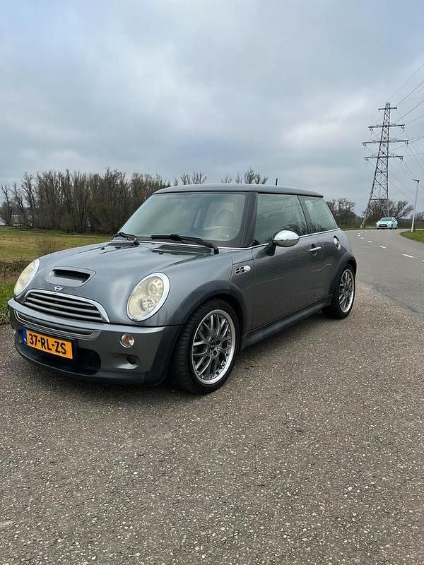 Gebruikt 2005 Mini Cooper S Hatchback | € 4.495 (Iets duurder) - Afbeelding 1/4