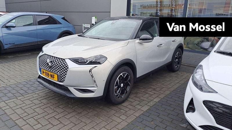 Wit Gebruikt 2021 DS Automobiles DS3 Crossback E-Tense Performance SUV | € 19.940 (Eerlijke prijs) - Afbeelding 1/4