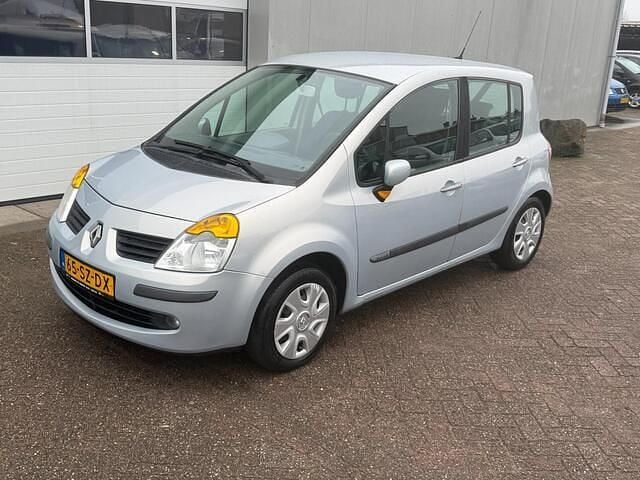 Occasion Renault Modus Authentique 88 PK (64 kW) 2005 Grijs MPV