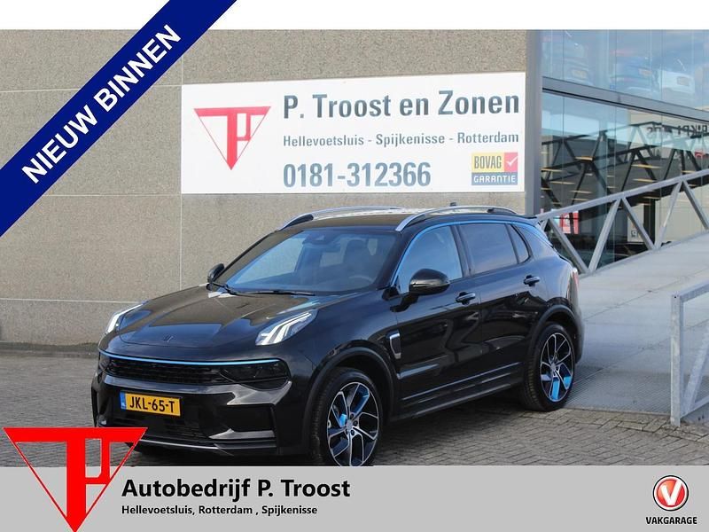 Zwart Gebruikt 2023 Lynk & Co 01 SUV | € 26.950 (Eerlijke prijs) - Afbeelding 1/4