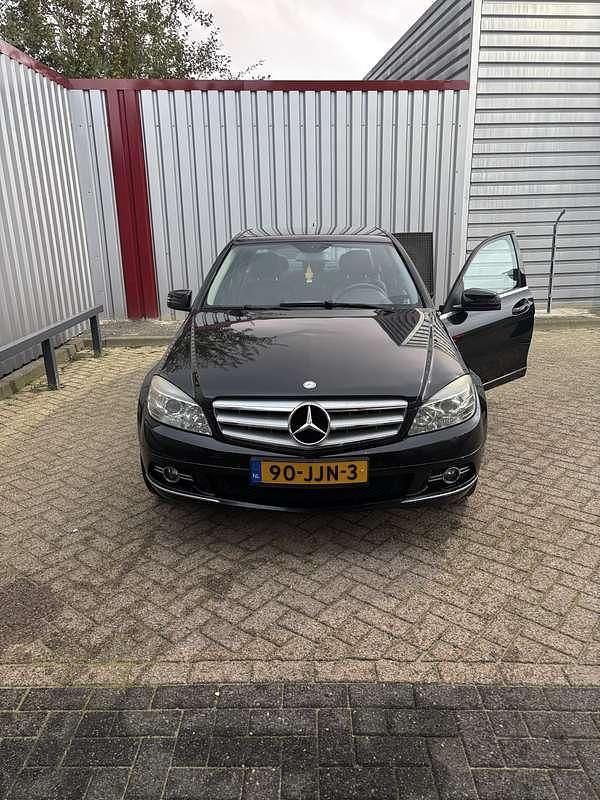 Occasion Mercedes C180 156 PK (114 kW) 2009 Zwart Sedan