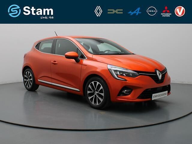 Oranje (metallic) Occasion 2021 Renault Clio V Life Hatchback | € 13.990 (Eerlijke prijs) - Afbeelding 1/4
