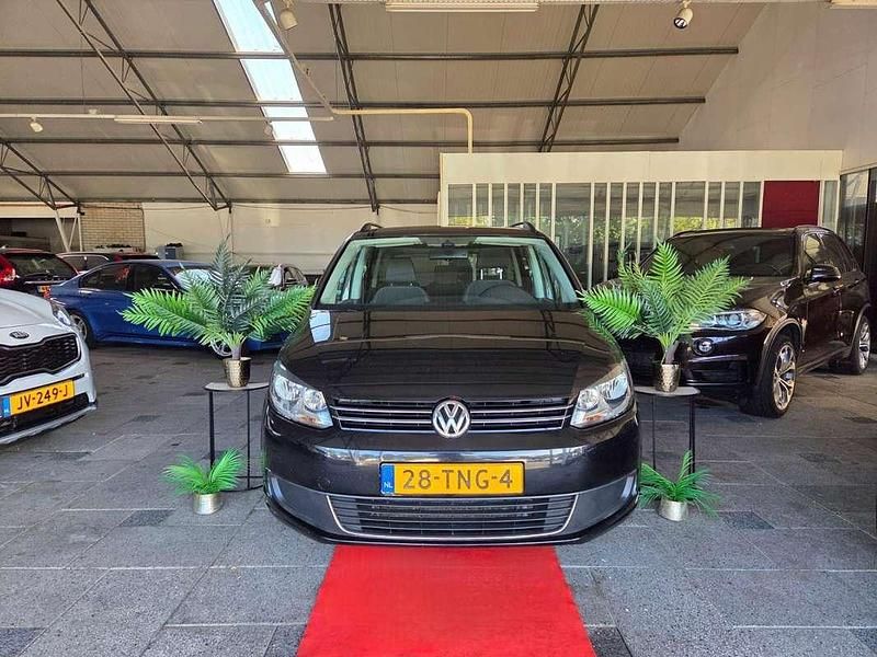 Zwart Gebruikt 2012 VW Touran Highline MPV | € 5.999 (Goede deal) - Afbeelding 1/3
