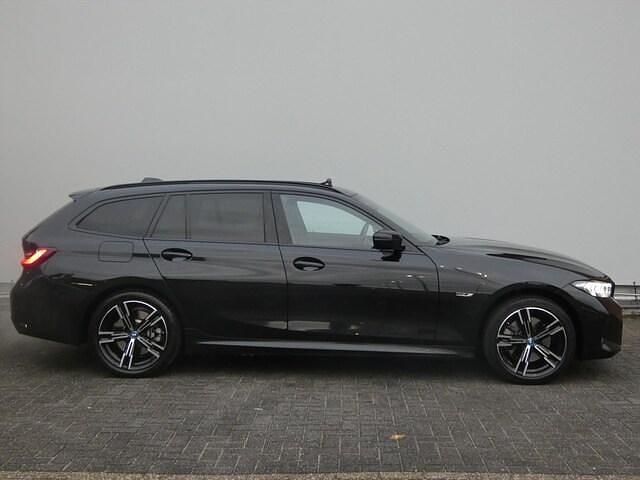 Occasion BMW 320e M Sport 204 PK (150 kW) 2022 Zwart Stationwagen