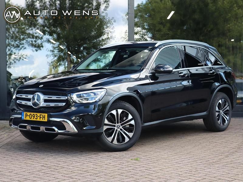 Zwart Gebruikt 2022 Mercedes GLC300 Business SUV | € 42.900 (Super prijs) - Afbeelding 1/4