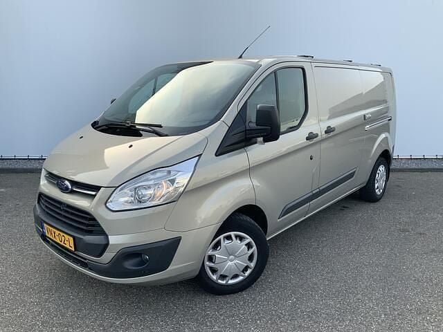 Grijs Gebruikt 2017 Ford Transit Custom Trend Van | € 9.450 (Super prijs) - Afbeelding 1/4
