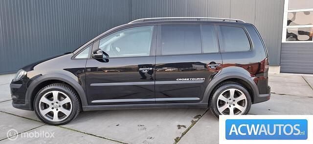 Occasion VW Touran 140 PK (102 kW) 2010 Zwart MPV