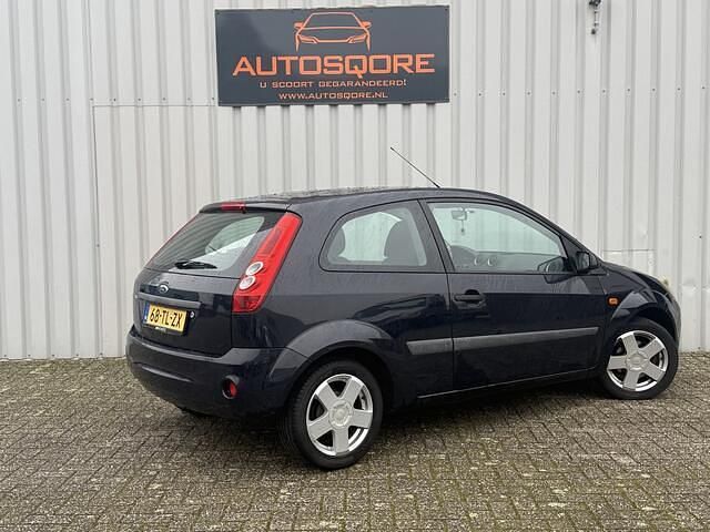 Occasion Ford Fiesta Futura 82 PK (60 kW) 2006 Blauw Hatchback