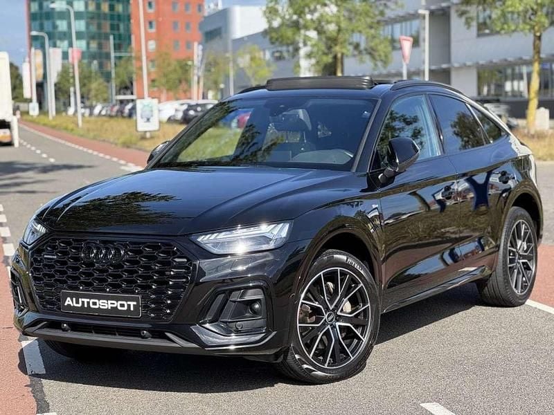 Zwart, metallic lak Gebruikt 2021 Audi Q5 Sportback S-Line SUV | € 46.950 (Eerlijke prijs) - Afbeelding 1/4