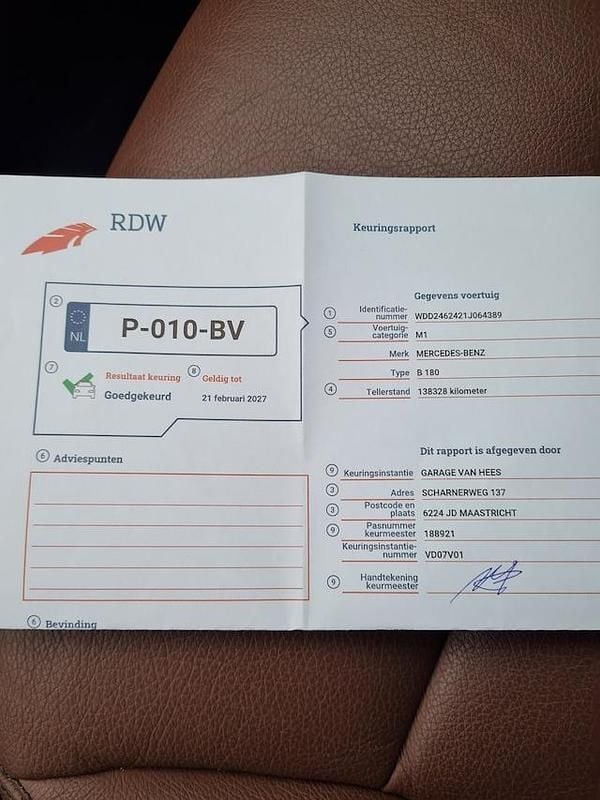 Occasion Mercedes B180 Ambition 2012 Grijs (metallic) MPV