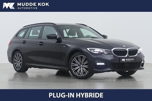 Zwart Gebruikt 2021 BMW 330 M Sport Stationwagen | € 26.800 (Super prijs) - Afbeelding 1/4