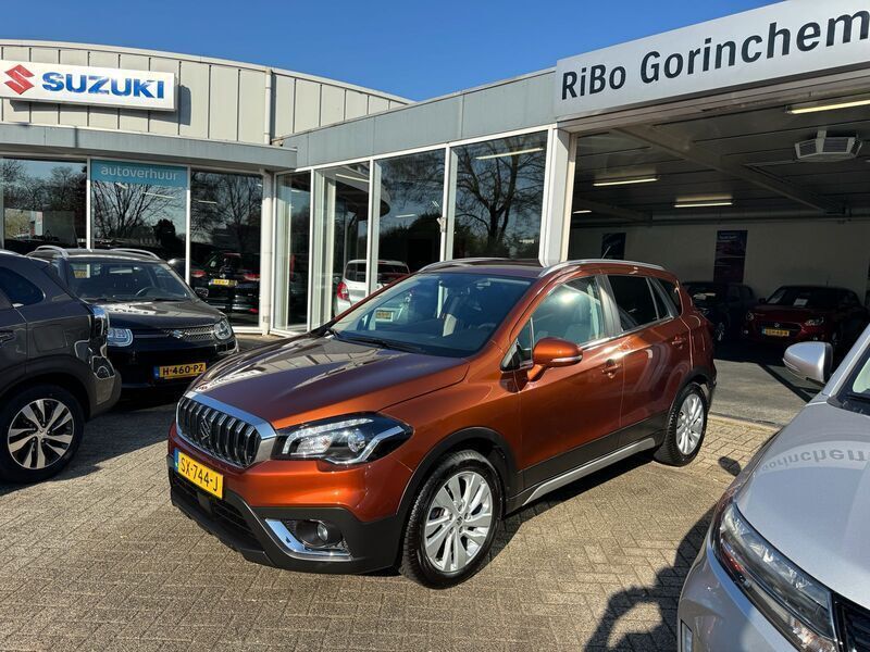 Bruin Gebruikt 2018 Suzuki SX4 S-Cross Exclusive SUV | € 17.950 (Iets duurder) - Afbeelding 1/4