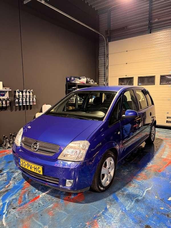 Blauw Gebruikt 2004 Opel Meriva MPV | € 2.150 (Eerlijke prijs) - Afbeelding 1/4