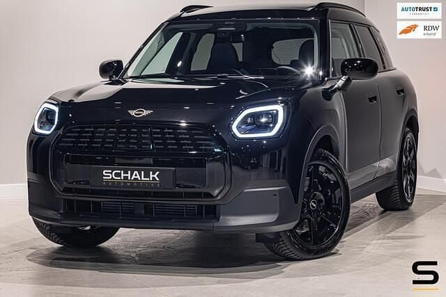 Occasion Mini Countryman Favoured 170 PK (125 kW) 2024 Zwart SUV