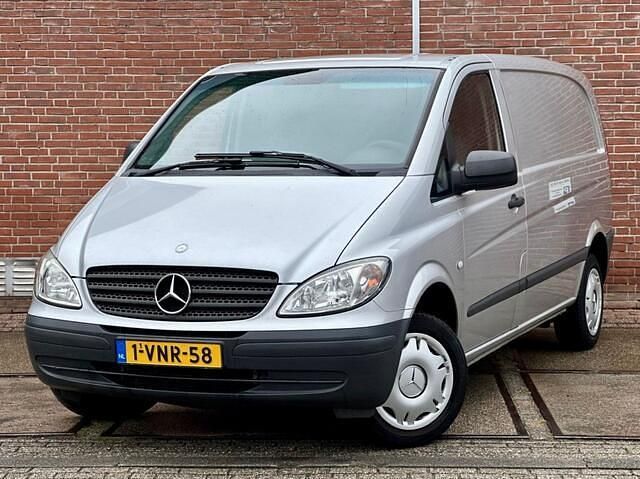 Grijs Gebruikt 2009 Mercedes Vito MPV | € 3.750 (Goede deal) - Afbeelding 1/4