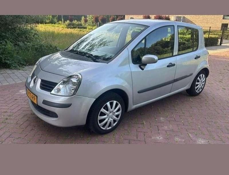 Grijs Gebruikt 2007 Renault Modus MPV | € 1.350 (Eerlijke prijs) - Afbeelding 1/4