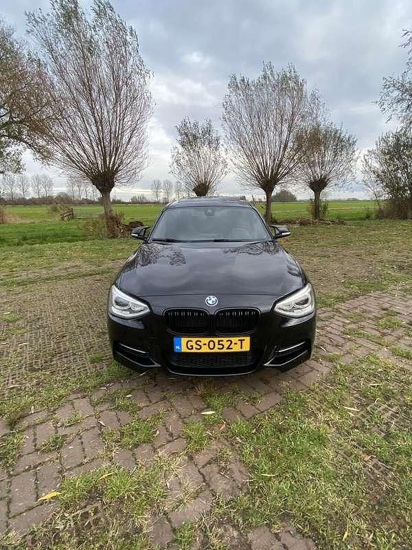 Occasion BMW M135 Executive 320 PK (235 kW) 2014 Zwart Hatchback