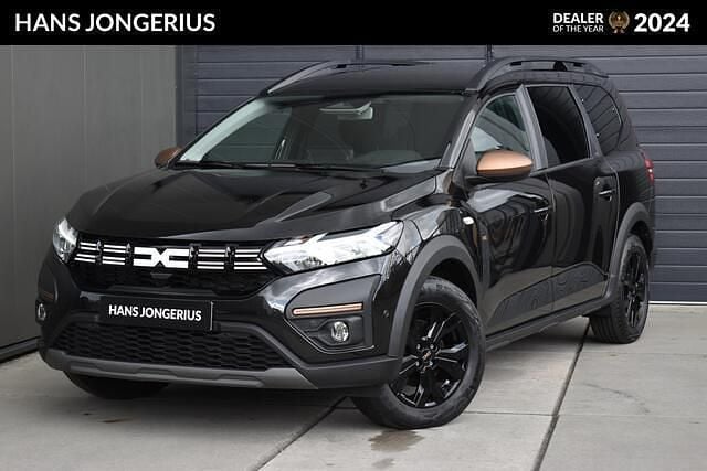 Zwart Gebruikt 2025 Dacia Jogger Extreme MPV | € 28.949 (Eerlijke prijs) - Afbeelding 1/4