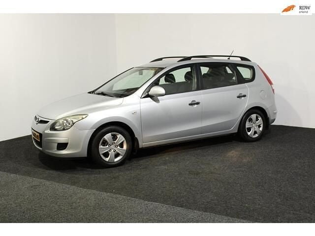 Grijs Gebruikt 2010 Hyundai i30 Active Stationwagen | € 4.490 (Iets duurder) - Afbeelding 1/4