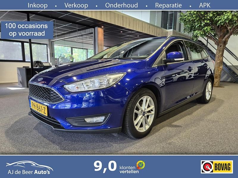 Blauw Gebruikt 2017 Ford Focus Stationwagen | € 7.990 (Iets duurder) - Afbeelding 1/4