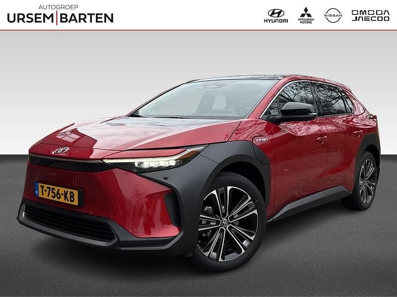 Rood Occasion 2023 Toyota bZ4X Premium SUV | € 31.930 (Eerlijke prijs) - Afbeelding 1/4