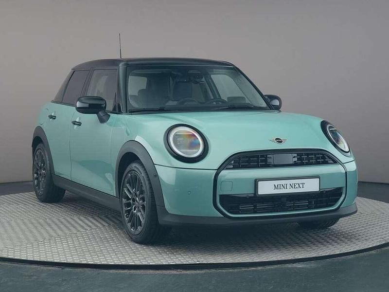 Occasion Mini Cooper Classic 114 kW (156 PK) 2025 Groen Hatchback