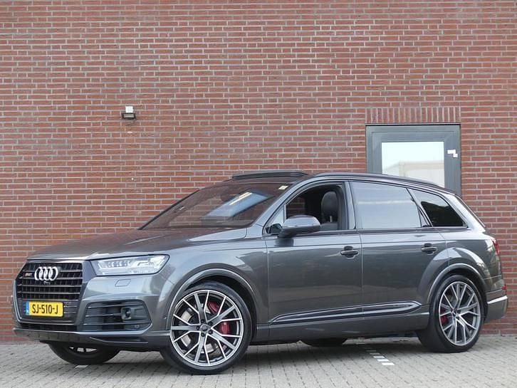 Grijs Gebruikt 2017 Audi SQ7 S-Line SUV | € 36.950 (Eerlijke prijs) - Afbeelding 1/4