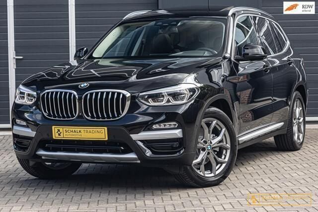 Zwart Gebruikt 2019 BMW X3 Executive SUV | € 39.950 (Super prijs) - Afbeelding 1/4