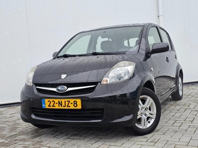Zwart Gebruikt 2011 Subaru Justy Comfort Hatchback | € 1.950 (Eerlijke prijs) - Afbeelding 1/4